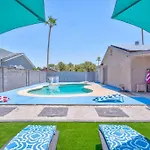 Fab Phx Getaway W/ Pool & Fire Pit