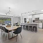 Mid-Century Stunner // Large Yard And Patio For Indoor/Outdoor Living