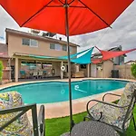 Relaxing Phoenix House With Hot Tub And Heated Pool!