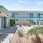 Funky Pool Side Cabana In Dtphx