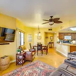 Ideally Located Phoenix Rental With Community Pool!