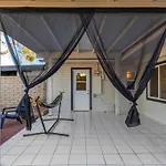 New Midtown Modern Home With Backyard