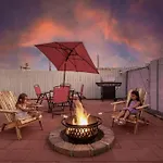 Your Downtown Home With California King Bed Unit A