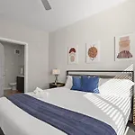 Cozysuites Paradise Under The Palms With Pool! 21