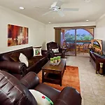 Prime Area, 5 Pool Areas, Hot Tub, Golf View