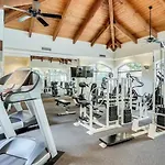 Comfort And Style In The Phoenix Biltmore Area!