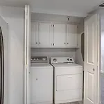 Comfort And Style In The Phoenix Biltmore Area!