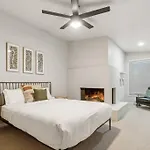 Mid-Century Modern Casita