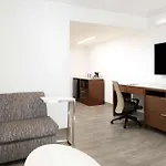Doubletree Suites By Hilton Phoenix