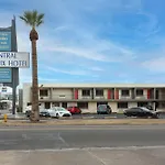 Central Phoenix Hotel