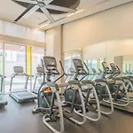 Stylish 1Bd - Central Downtown - Gym, Pool, Parking
