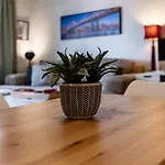 Desert Dreams 2Br With Pool And Chill Vibes