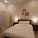 Central To Phoenix And Scottsdale Spacious 3Br Escape In Phoenix!