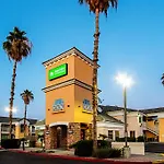 Hometowne Studios By Red Roof Phoenix - Black Canyon Highway