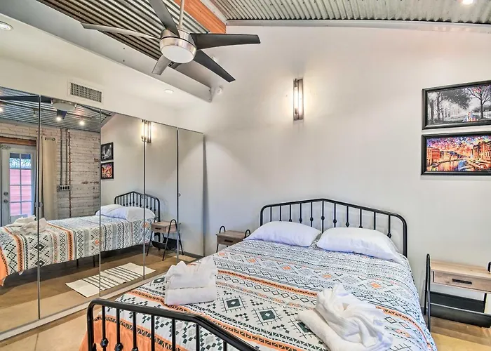 Phoenix Getaway With Patio, Near Roosevelt Row!