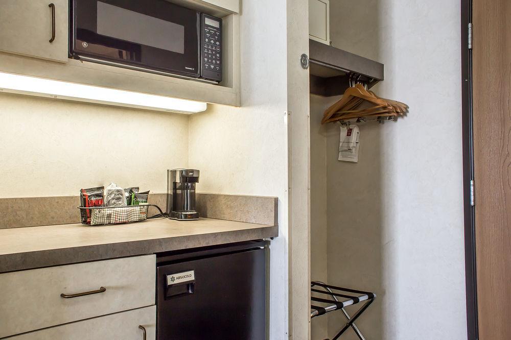 Baymont By Wyndham North Hotel Phoenix