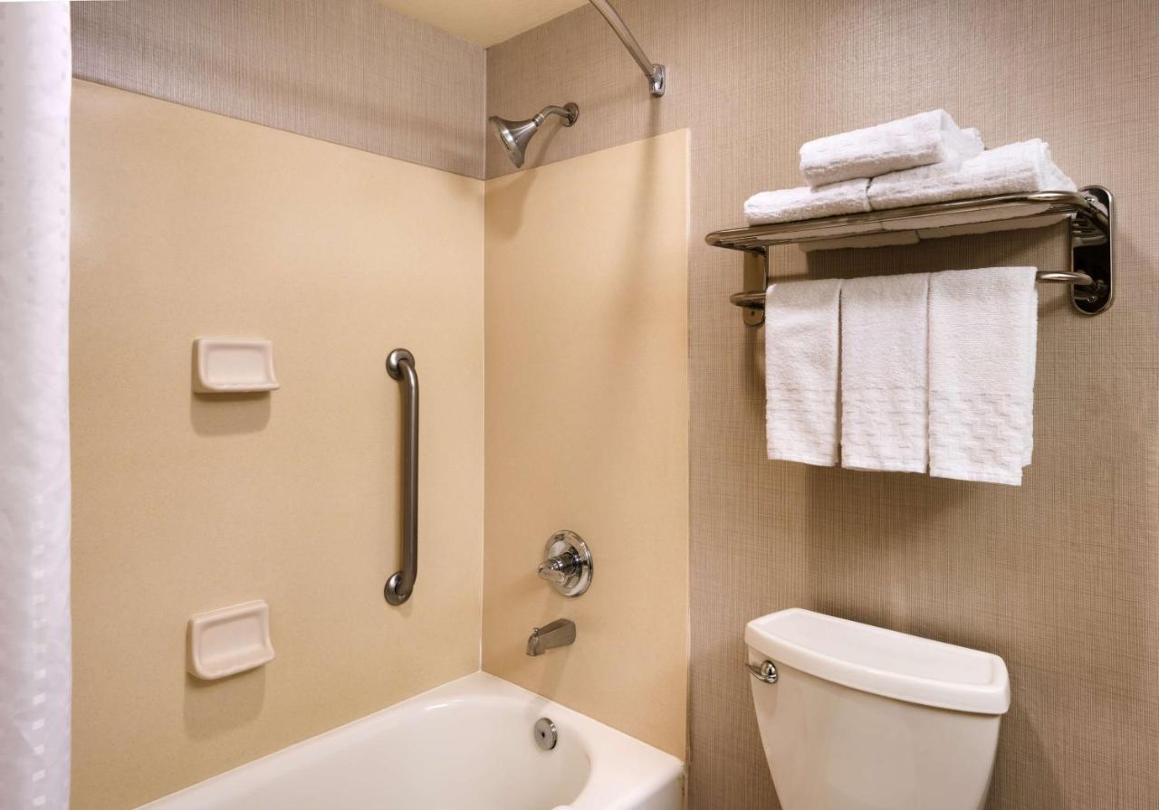 Western Downtown 3*