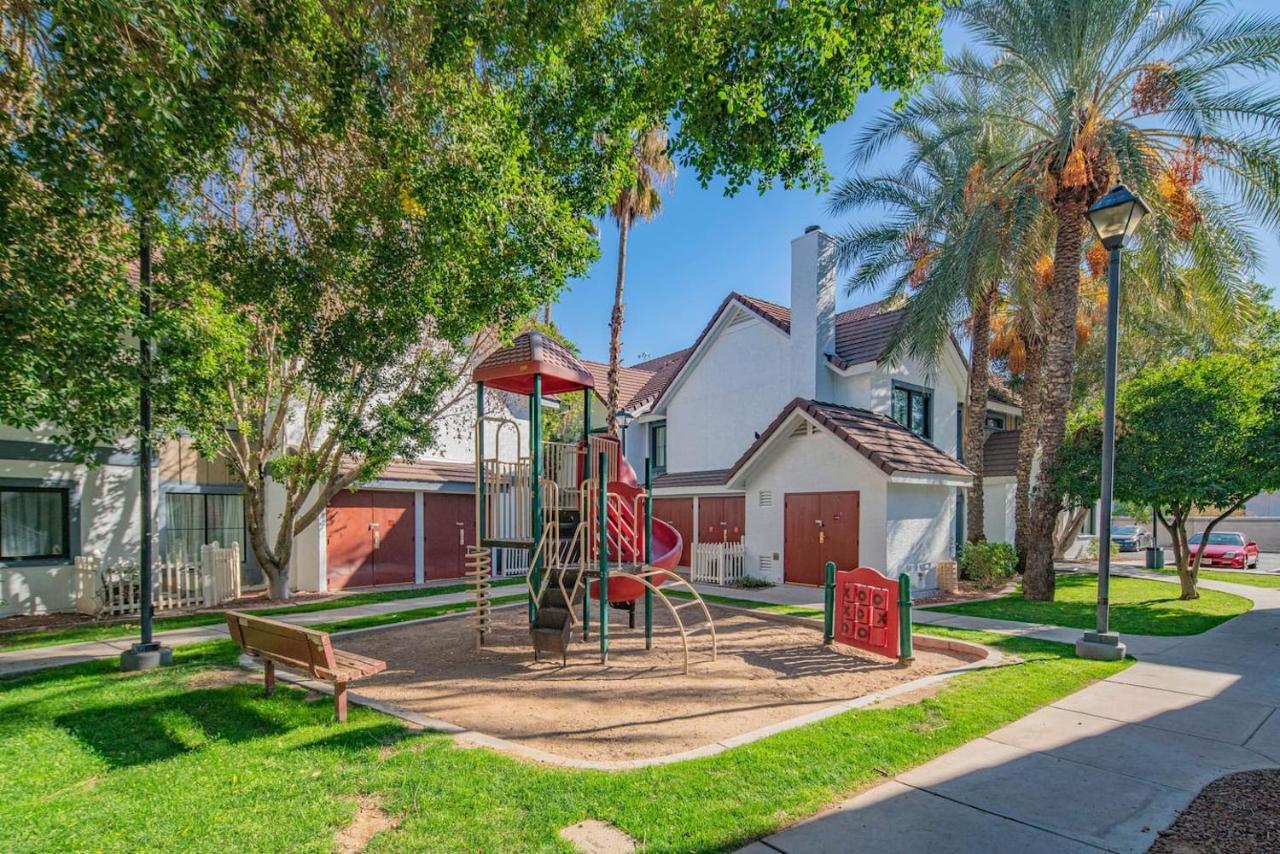 Apartamento Metro Phx Upstairs 2bd Sleeps 6 Heated Pool Pets Allowed
