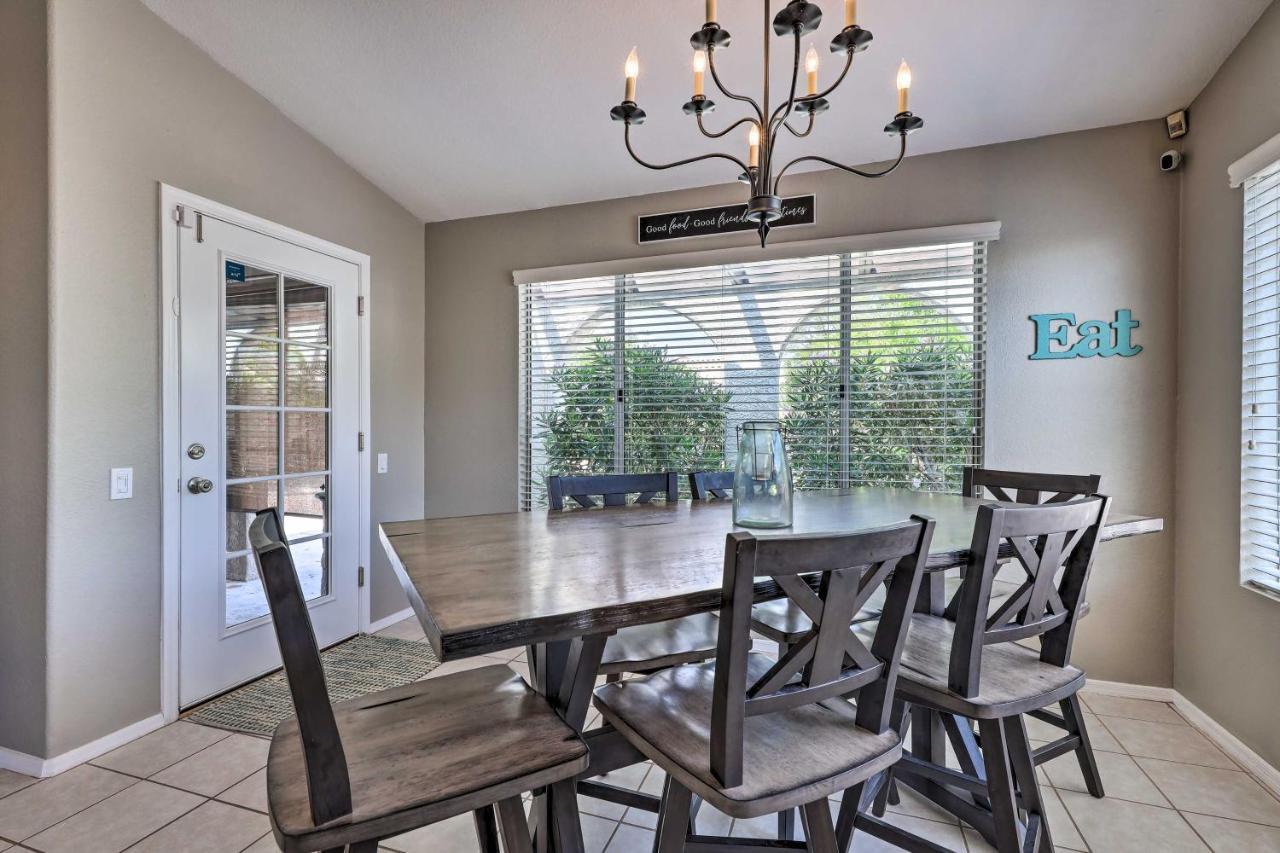 Comfortable Getaway With Beautiful Backyard Holiday home *