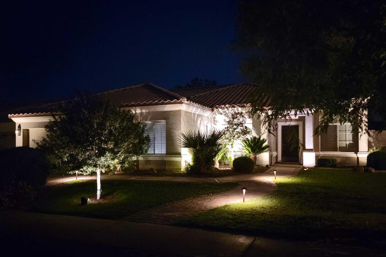 Holiday home Comfortable Getaway With Beautiful Backyard