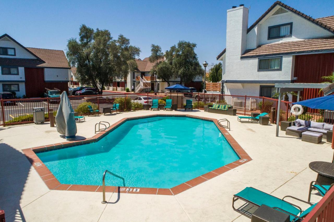 Apartamento Metro Phx Upstairs 2bd Sleeps 6 Heated Pool Pets Allowed