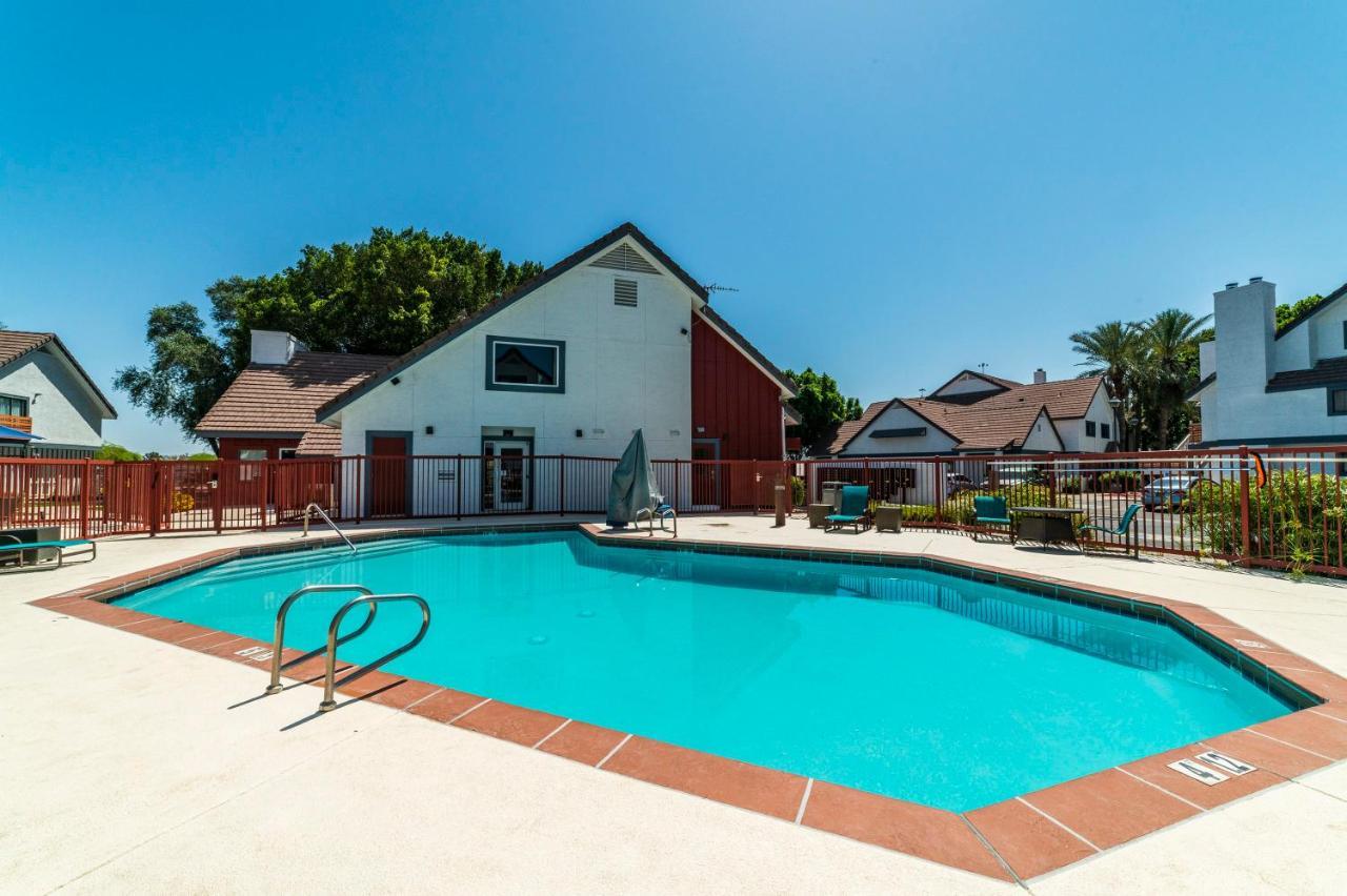 Apartamento Metro Phx Upstairs 2bd Sleeps 6 Heated Pool Pets Allowed