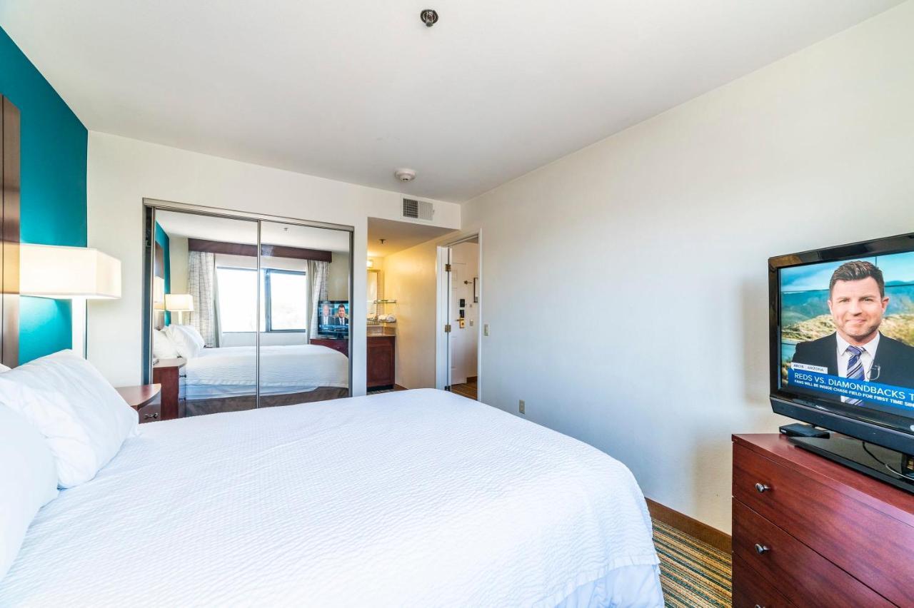 Metro Phx Upstairs 2bd Sleeps 6 Heated Pool Pets Allowed