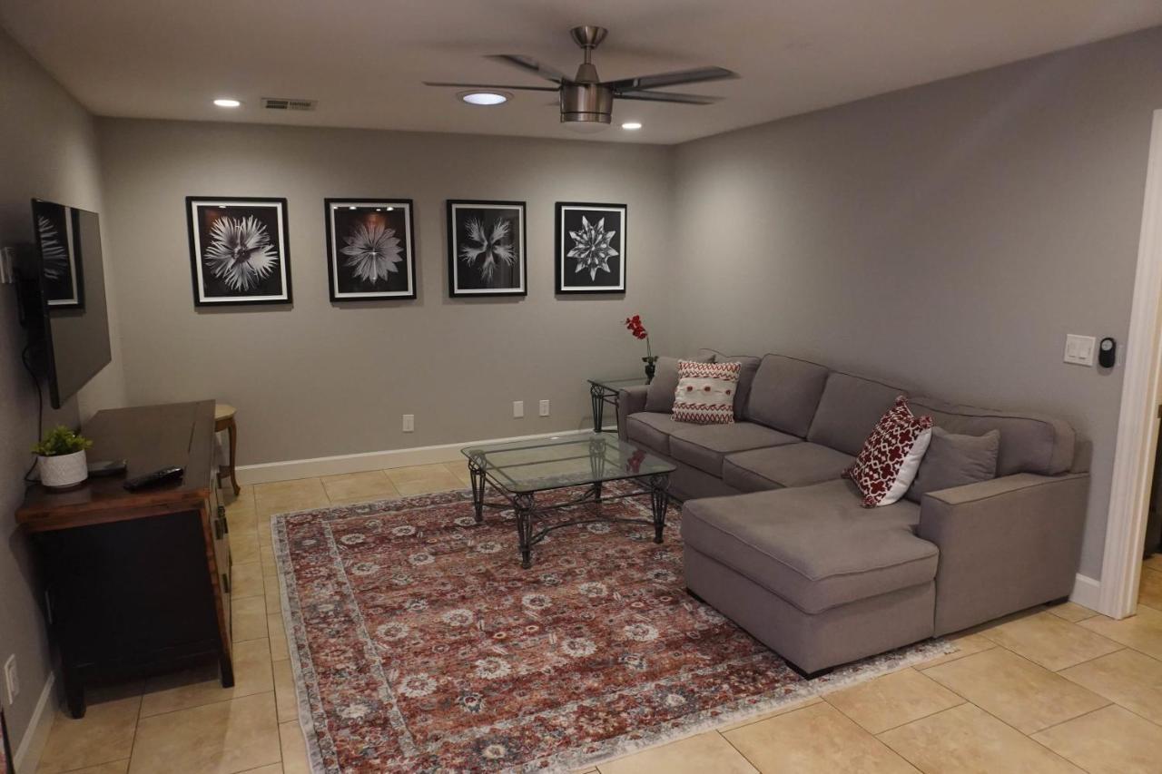 3bdr Remodeled Scottsdale Desert Pool Oasis And Entertainment Holiday home