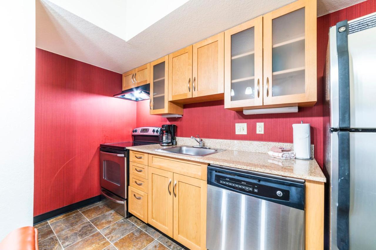 Apartment Metro Phx Upstairs Loft Sleeps Over 6 Phx Phoenix