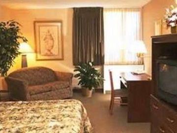 Hotel Extended America Select - - Airport - E Oak St 2*