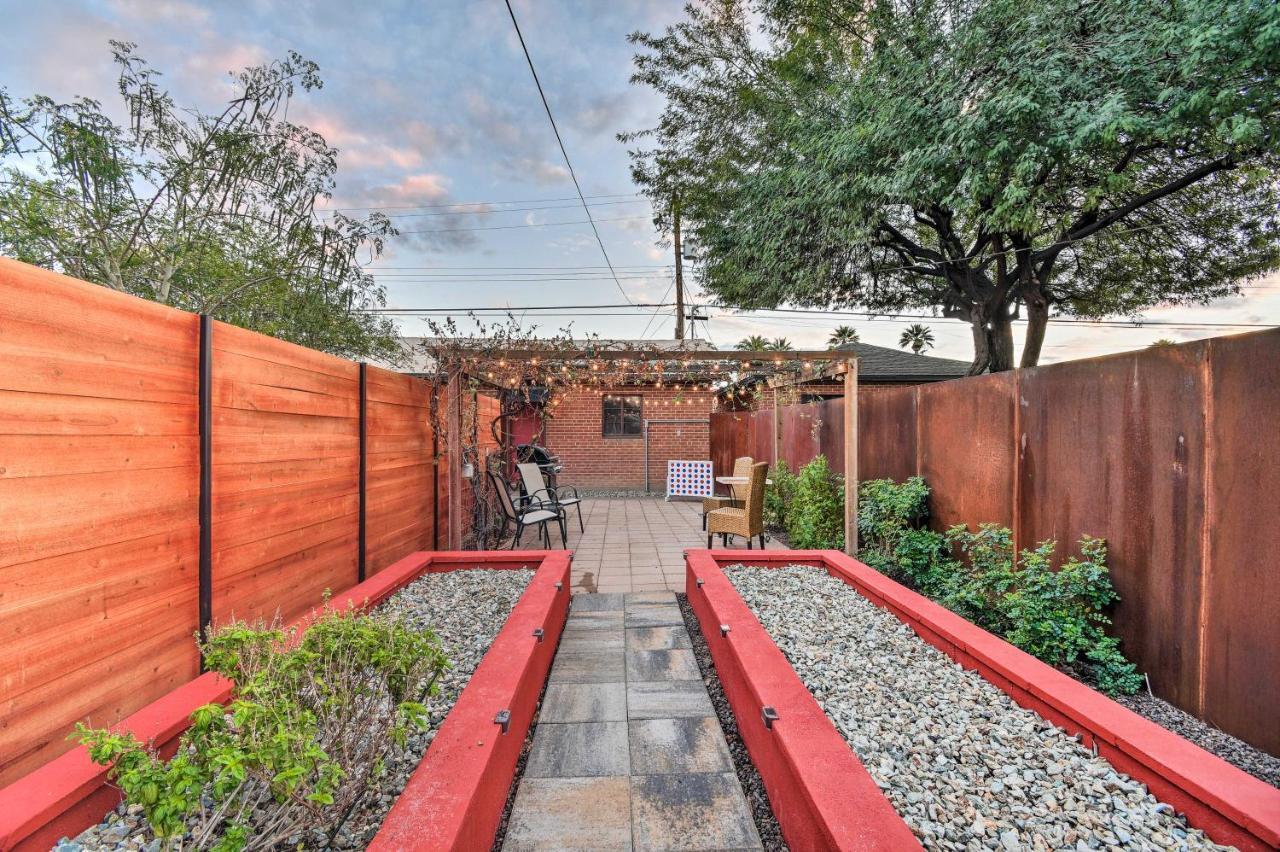 Getaway With Patio, Near Roosevelt Row! Holiday home *