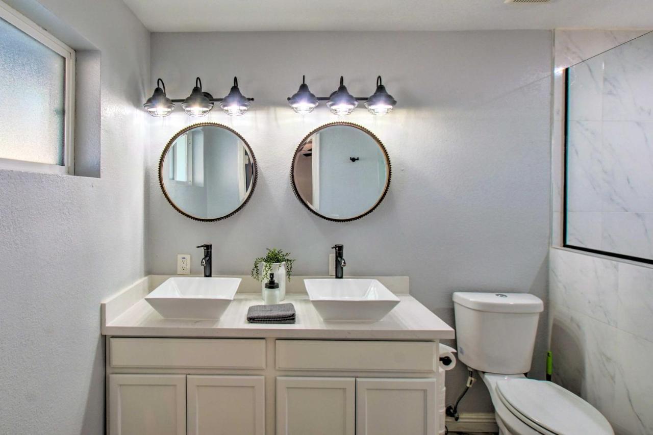 Charming With Patio About 3 Miles To Dtwn! *