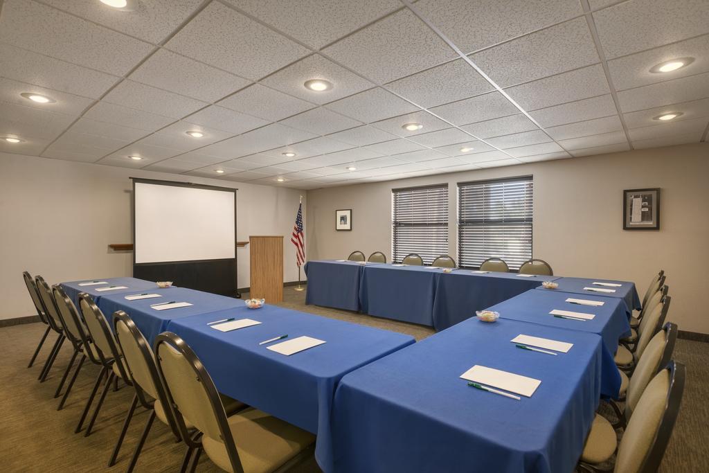 Greentree & Sky Harbor Hotel