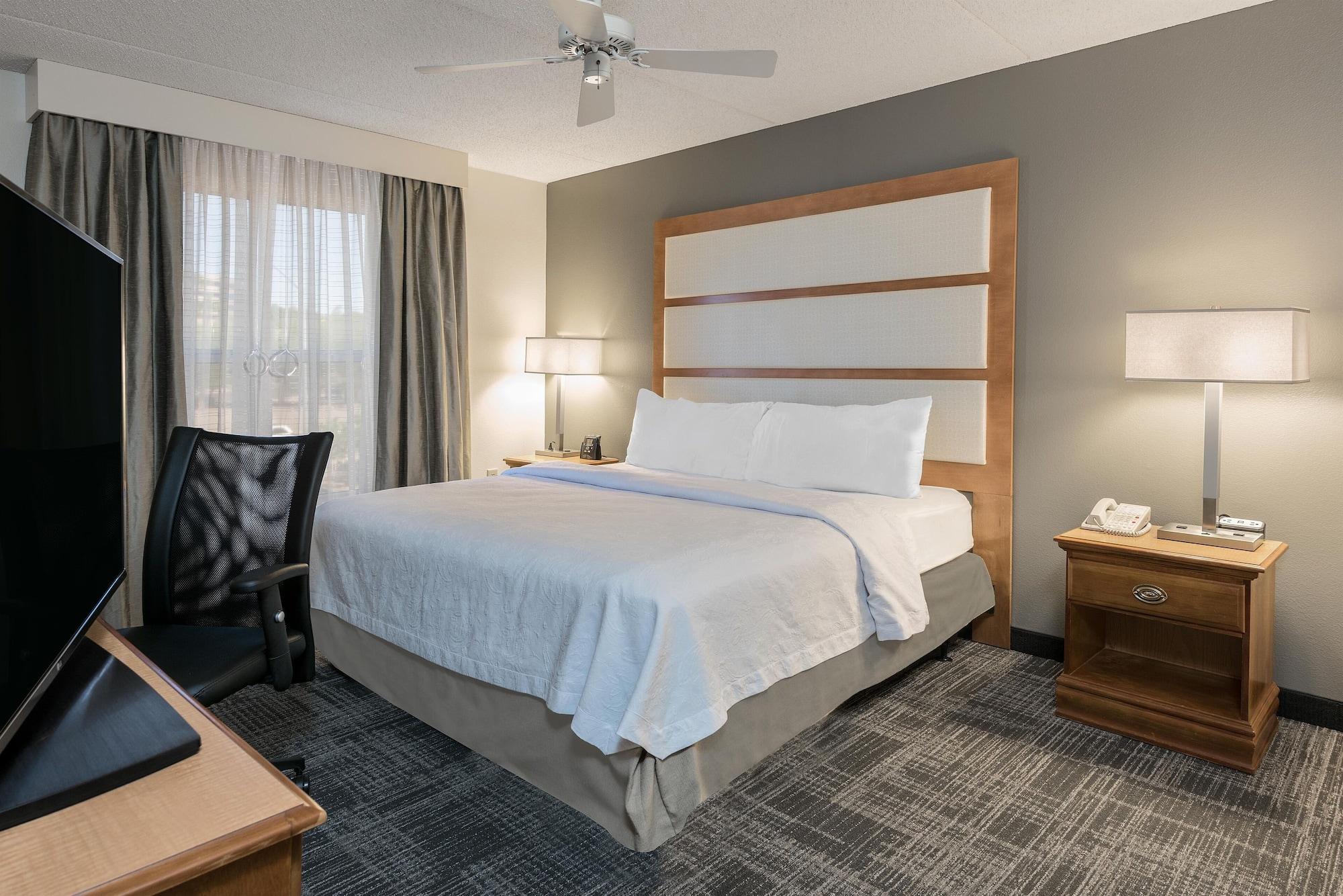 Mainstay North 3*