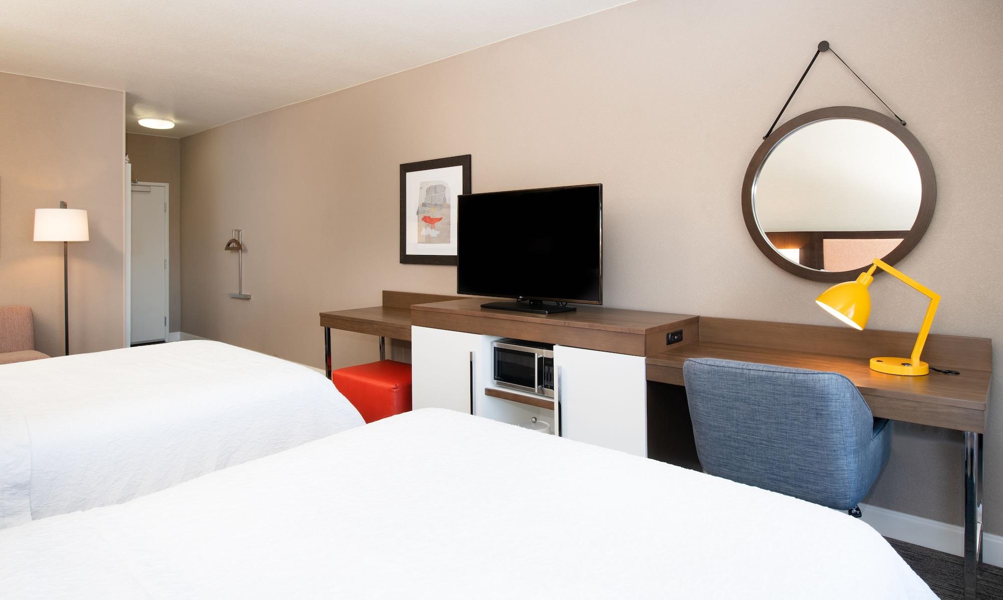 Hampton Airport North Hotel