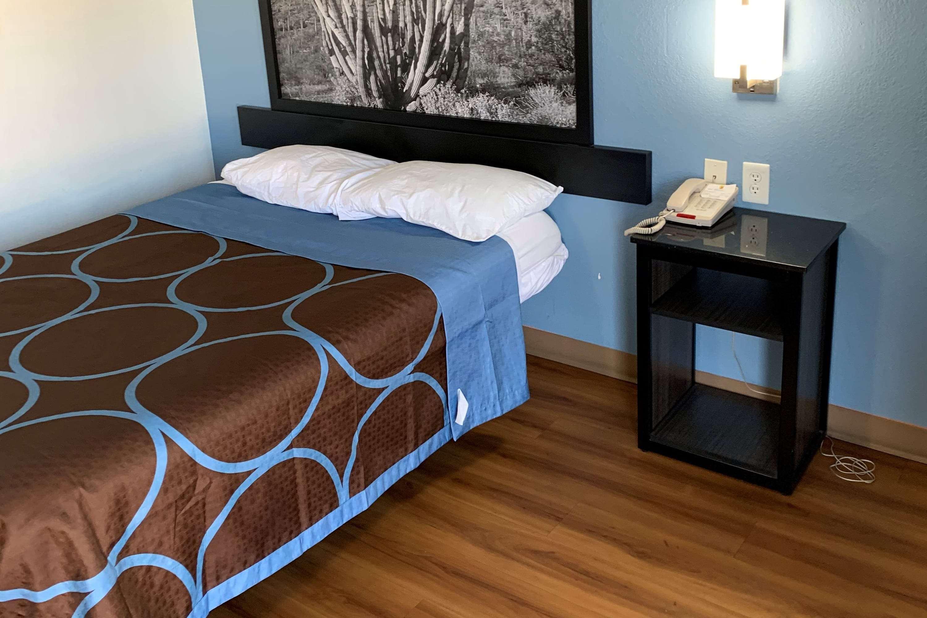 Hotel Super 8 By Wyndham West Phoenix