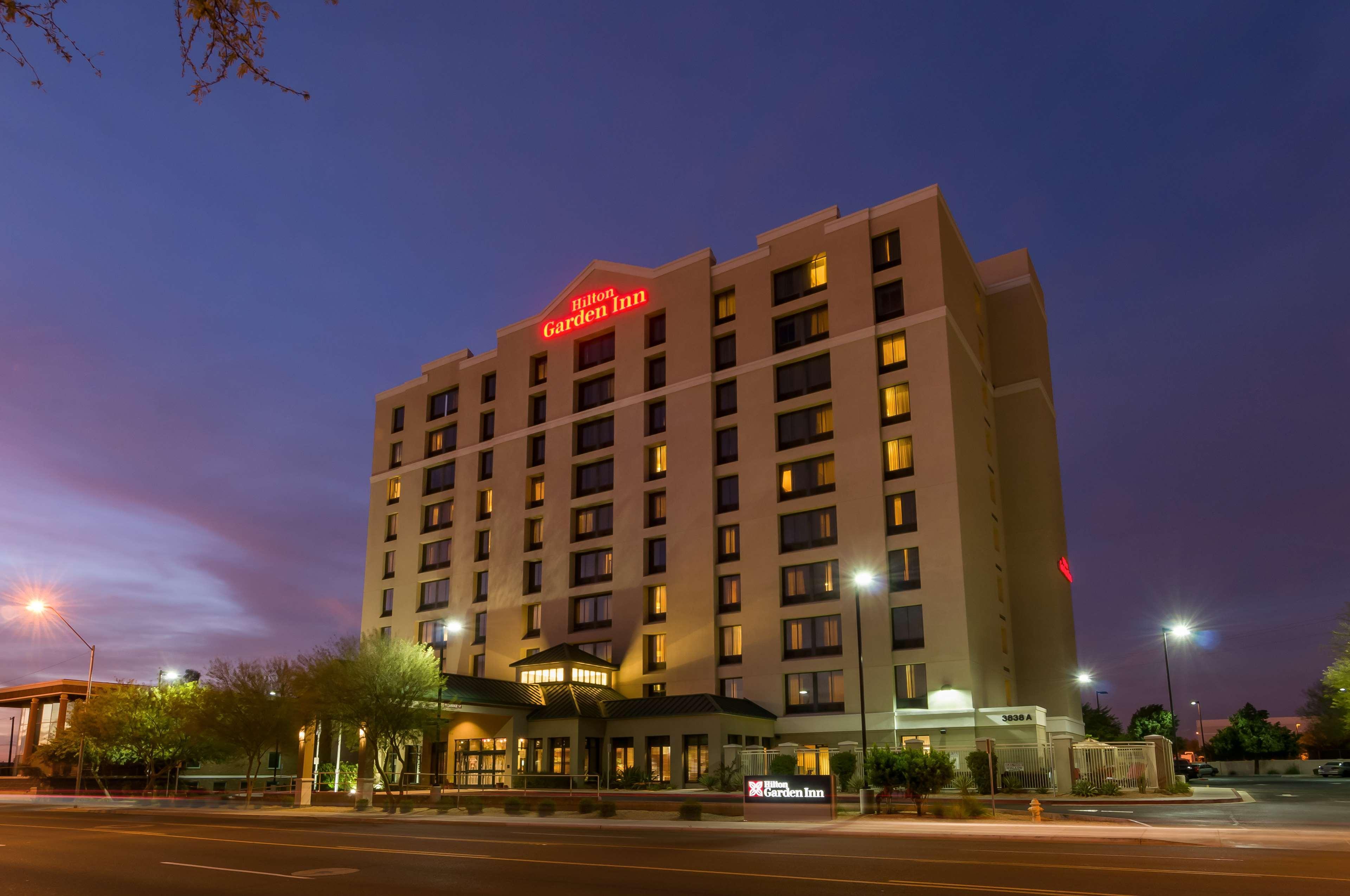 Hilton Garden Airport North Hotel