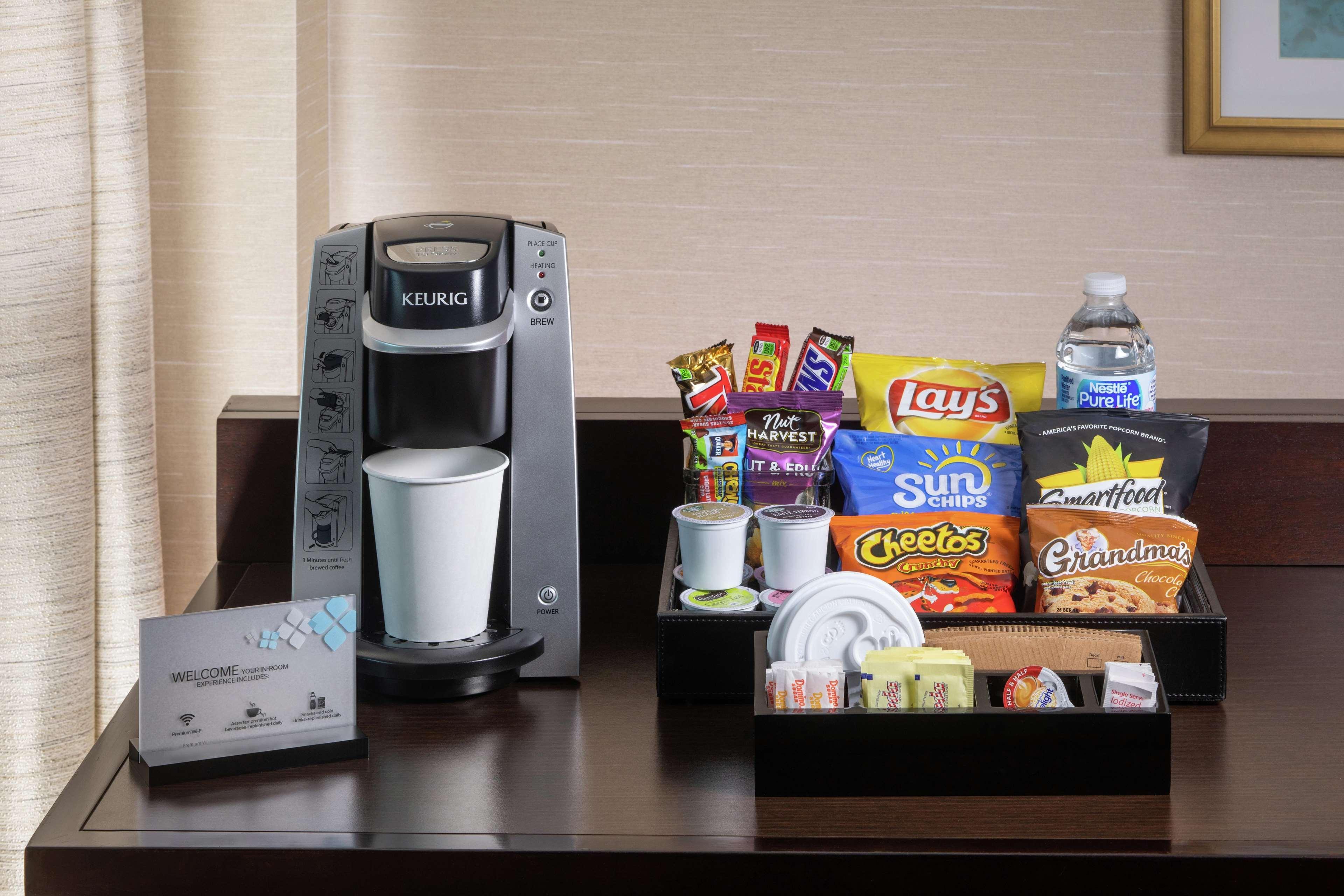 Hilton Garden Airport North Hotel 3*