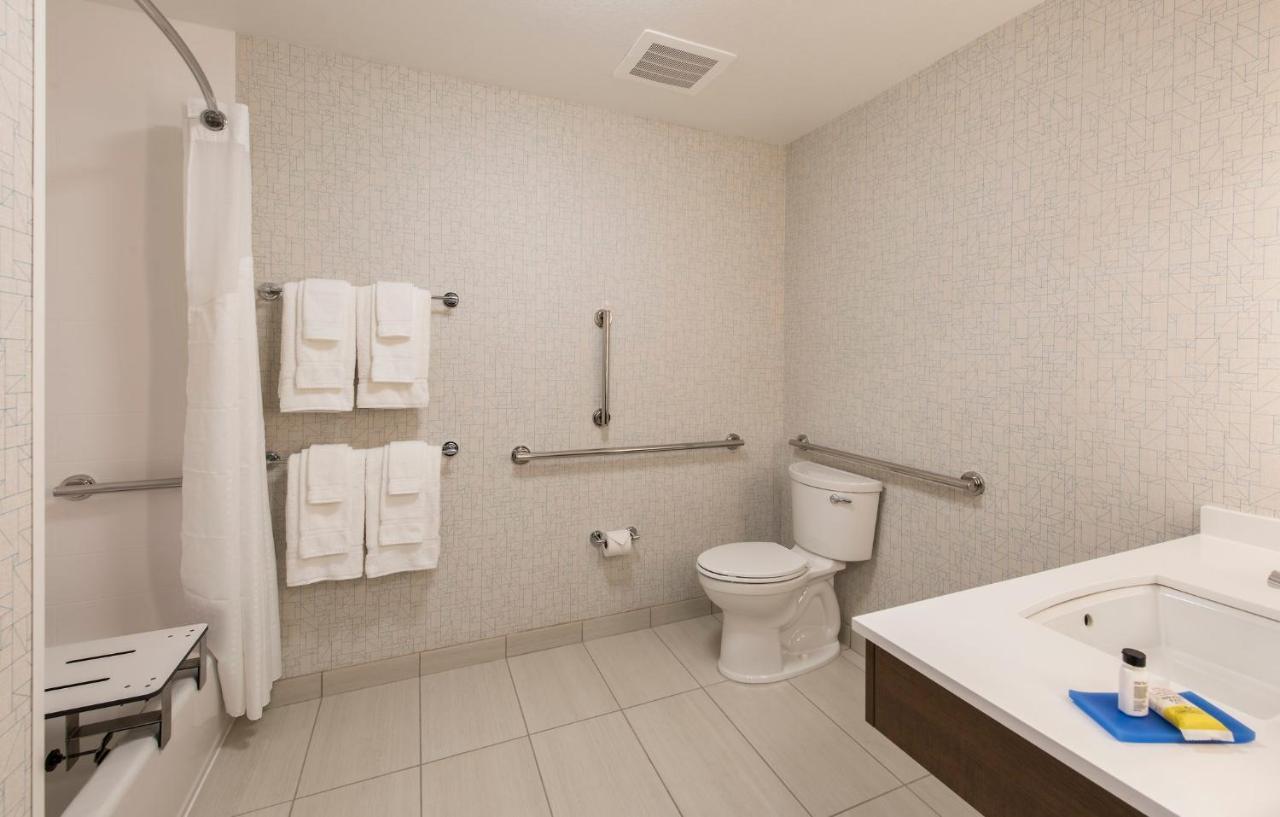 Express & - North - Happy Valley By Ihg Hotel