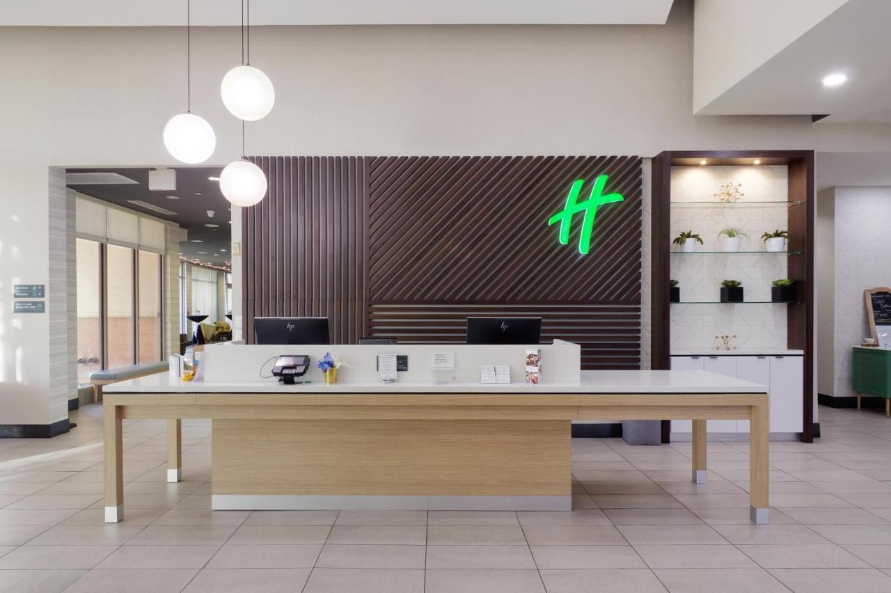 Hotel Holiday & Airport By Ihg Phoenix