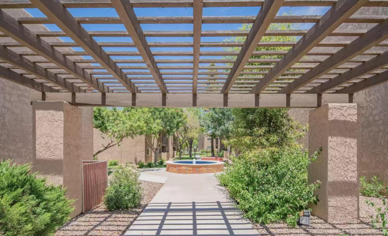Arizona Southwest Decor - Between And Old Town Scottsdale At Spengler *