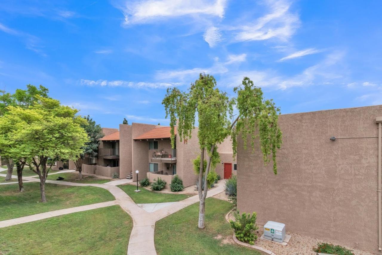 Arizona Southwest Decor - Between And Old Town Scottsdale At Spengler Apartment Phoenix