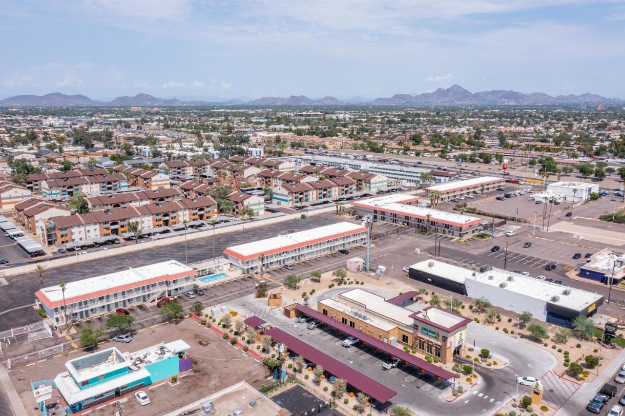 Hotel Super 8 By Wyndham West Phoenix