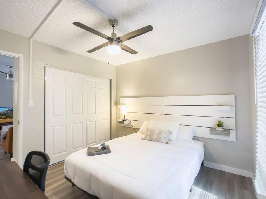 Updated With Pool - Close To Airport, Zoo, & Asu Apartamento Phoenix
