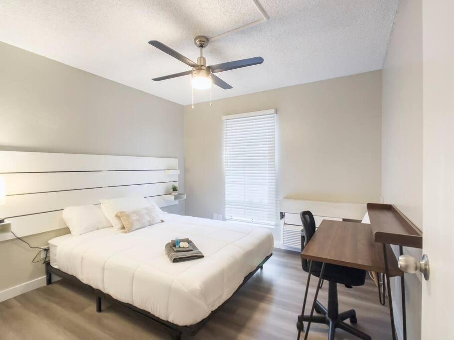 Updated With Pool - Close To Airport, Zoo, & Asu Apartamento *