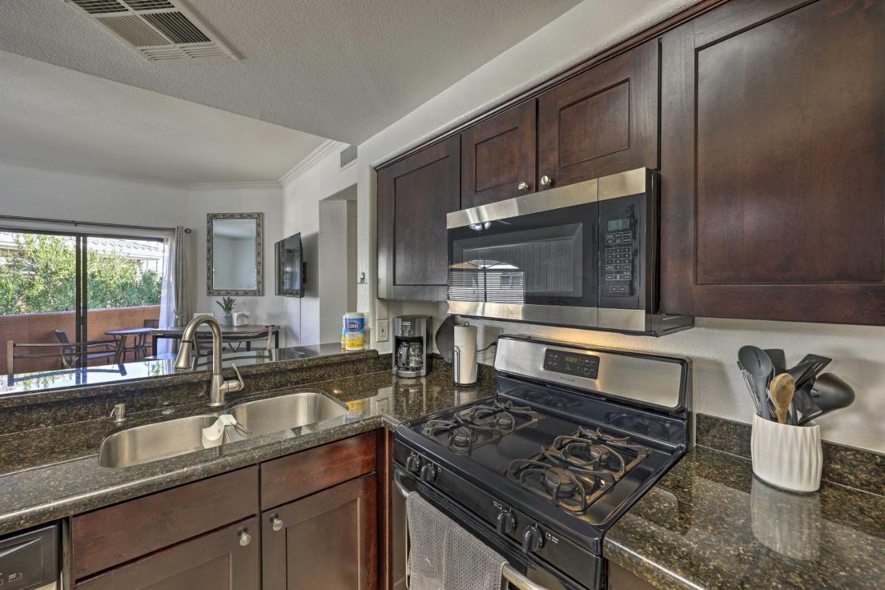 Apartment With Pool And Hot Tub - Dog Friendly! Phoenix