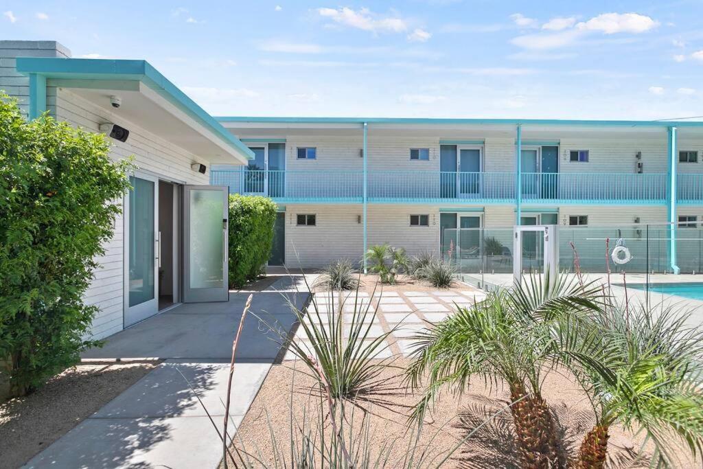 Apartamento Funky Pool Side In Dtphx