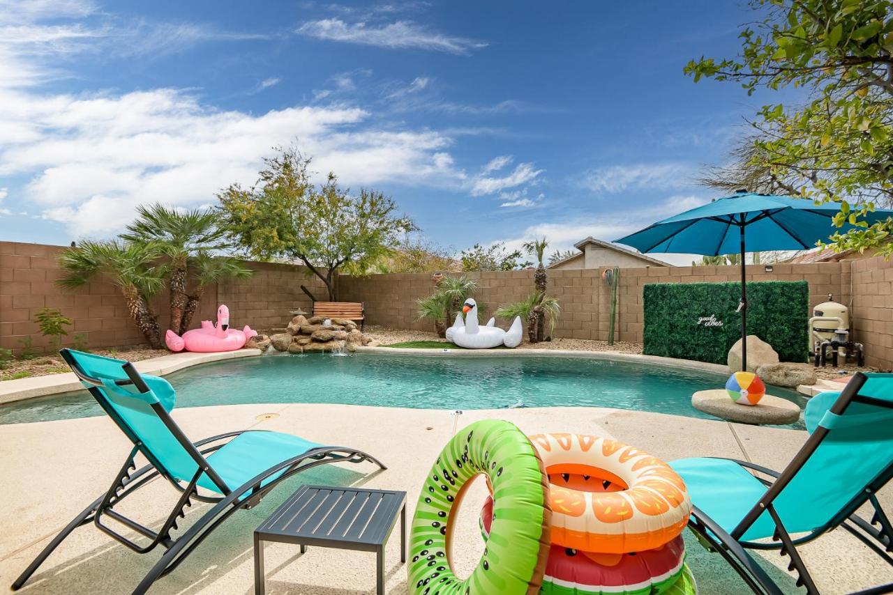 Holiday home Chic Poolside Oasis - Karaoke - Bbq - Games Phoenix