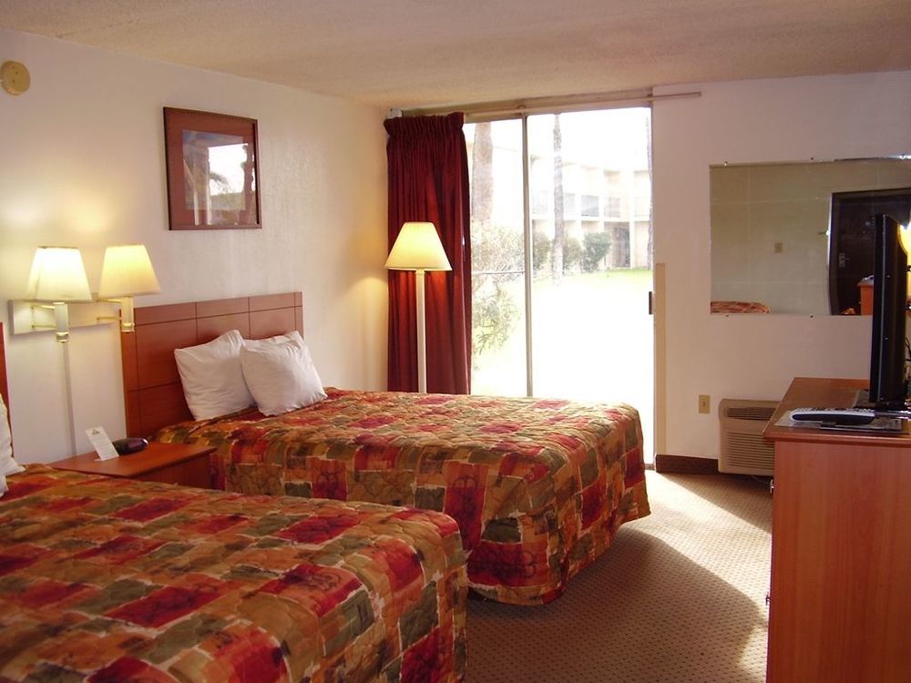 Vacation Hotel