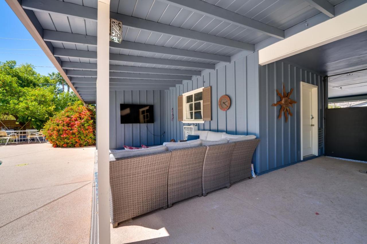 Vacation With Outdoor Kitchen!
